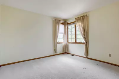 1896 Beebe Road, Maplewood, MN 55109 - Photo 17