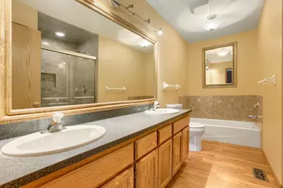 1896 Beebe Road, Maplewood, MN 55109 - Photo 13