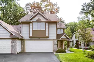 1896 Beebe Rd, Maplewood, MN 55109 - Photo 1