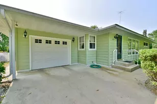 2305 10th Ave S, Saint Cloud, MN 56301 - Photo 3