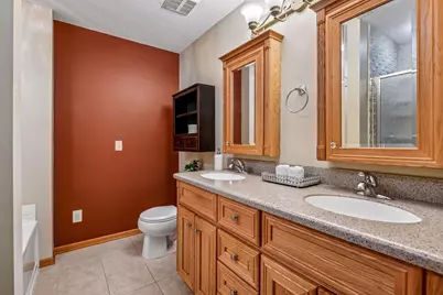 2703 Spy Glass Drive, Chaska, MN 55318 - Photo 29