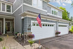 2703 Spy Glass Dr, Chaska, MN 55318 - Photo 7
