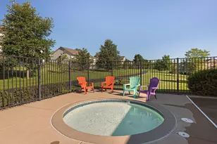 2703 Spy Glass Dr, Chaska, MN 55318 - Photo 45