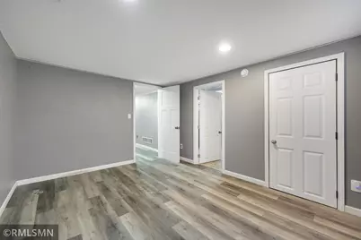 1066 Beatrice Street, Eagan, MN 55065 - Photo 17