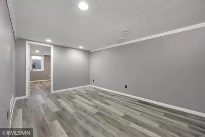1066 Beatrice Street, Eagan, MN 55065 - Photo 13