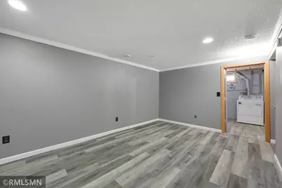 1066 Beatrice Street, Eagan, MN 55065 - Photo 15