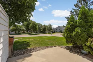 12830 Echo Ln, Apple Valley, MN 55124 - Photo 27