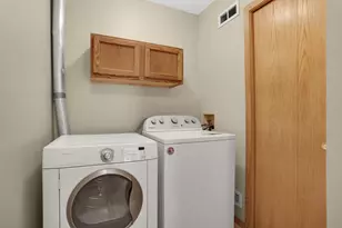 12830 Echo Ln, Apple Valley, MN 55124 - Photo 15