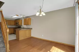 12830 Echo Ln, Apple Valley, MN 55124 - Photo 11