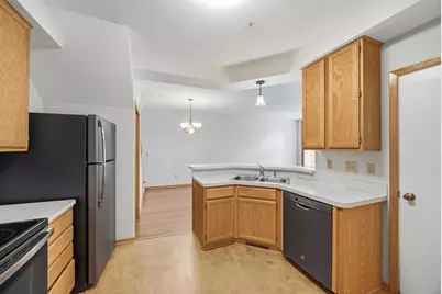 2280 Ranchview Lane N #27, Plymouth, MN 55447 - Photo 13