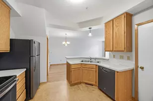 2280 Ranchview Ln N, Plymouth, MN 55447 - Photo 13