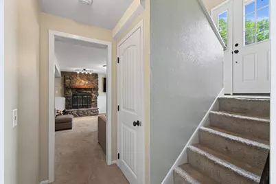 4251 Elizabeth Lane, Vadnais Heights, MN 55127 - Photo 17