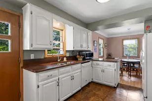 4343 McLeod St NE, Columbia Heights, MN 55421 - Photo 5