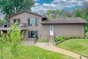 25253 W Comfort Dr, Forest Lake, MN 55025 - Photo 13
