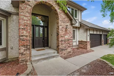 1467 Kings Crest, Eagan, MN 55122 - Photo 5
