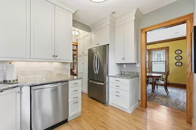 2166 Palace Avenue, Saint Paul, MN 55105 - Photo 5