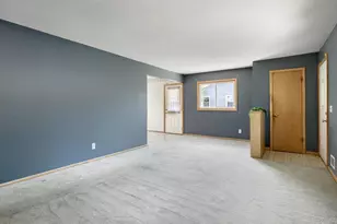 6371 Madison St NE, Fridley, MN 55432 - Photo 7