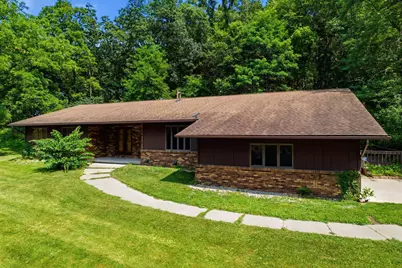 24334 County Road 9, Winona, MN 55987 - Photo 1