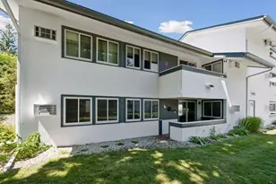 1331 W 82nd St, Bloomington, MN 55420 - Photo 23