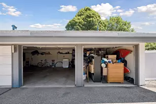1331 W 82nd St, Bloomington, MN 55420 - Photo 25