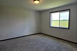 218 Fischer Ct NW, Montgomery, MN 56069 - Photo 19