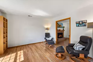 2235 Archer Ln N, Plymouth, MN 55447 - Photo 9