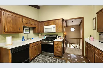 8325 Skunk Hollow Trail, Cannon Falls, MN 55009 - Photo 11