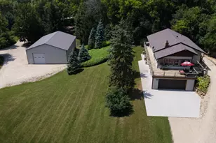 8325 Skunk Hollow Trail, Cannon Falls, MN 55009 - Photo 27