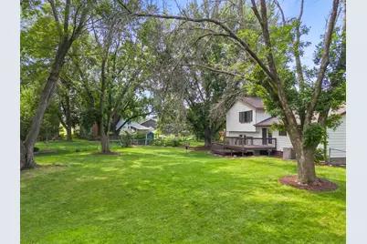 8233 Nevada Circle, Bloomington, MN 55438 - Photo 3