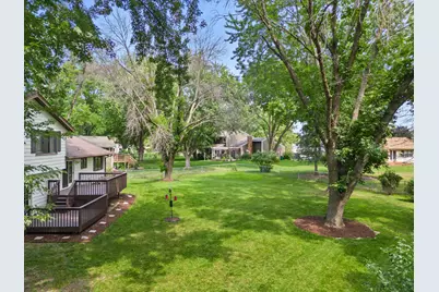 8233 Nevada Circle, Bloomington, MN 55438 - Photo 5
