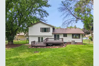 8233 Nevada Circle, Bloomington, MN 55438 - Photo 29