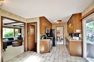 5526 Unity Ave N, Crystal, MN 55429 - Photo 3