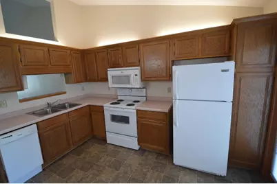 2211 Valleyhigh Drive NW, Rochester, MN 55901 - Photo 5