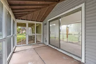 4135 Shirlee Ln S, Shoreview, MN 55126 - Photo 21