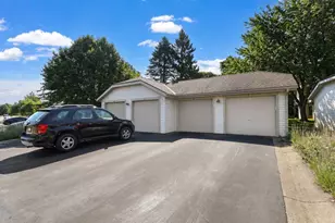 990 Kensington Trail, Eagan, MN 55123 - Photo 5