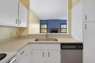 990 Kensington Trail, Eagan, MN 55123 - Photo 9