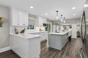 505 Severn Way, Eagan, MN 55123 - Photo 9