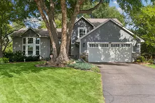 505 Severn Way, Eagan, MN 55123 - Photo 1