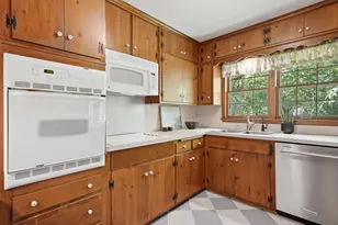 6930 Foxglove Cir, Excelsior, MN 55331 - Photo 21