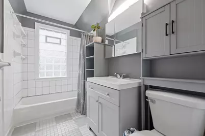 942 Central Avenue W, Saint Paul, MN 55104 - Photo 15