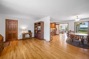 326 Fox Lake Ave, Sherburn, MN 56171 - Photo 5