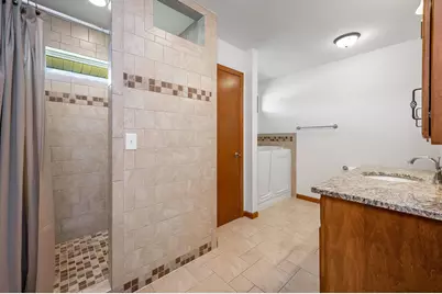 326 Fox Lake Avenue, Sherburn, MN 56171 - Photo 11