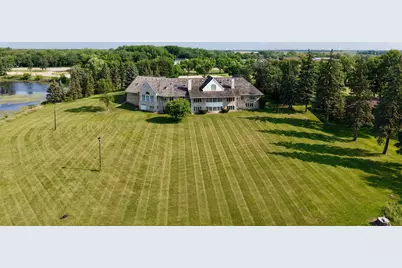 1020 Centennial Drive, Thief River Falls, MN 56701 - Photo 3