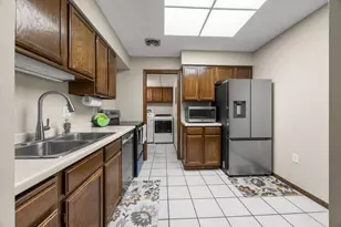 2275 Youngman Ave, Saint Paul, MN 55116 - Photo 11