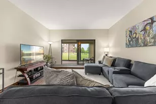 2275 Youngman Ave, Saint Paul, MN 55116 - Photo 7