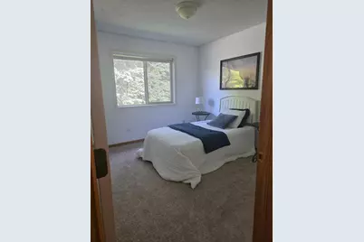1911 Queens Drive, Woodbury, MN 55125 - Photo 21