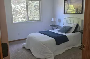1911 Queens Dr, Woodbury, MN 55125 - Photo 21
