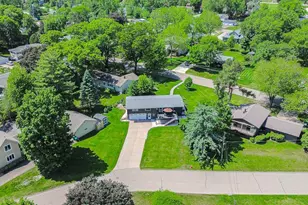 1319 3rd Ave S, Stillwater, MN 55082 - Photo 3