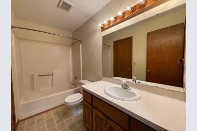 2000 108th Lane NW #203, Coon Rapids, MN 55433 - Photo 9