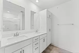 1998 Tyrone Dr, Shakopee, MN 55379 - Photo 15
